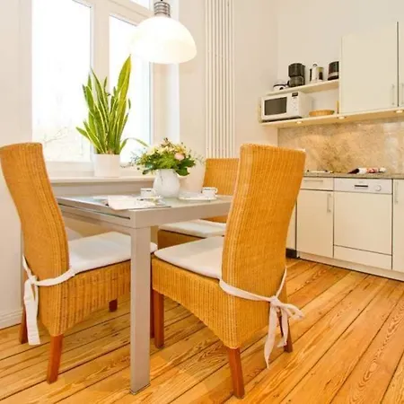 Astrid, T2 Luebeck Apartman *